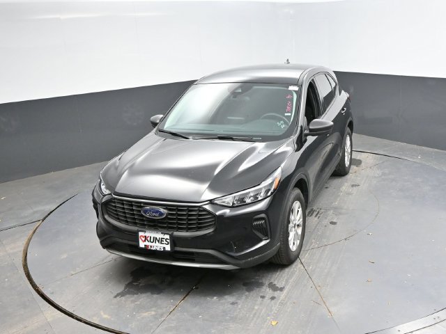 Used 2025 Ford Escape Active AWD/4WD image 37