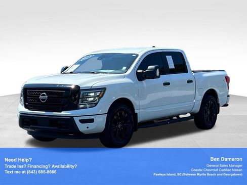 Used 2024 Nissan Titan SV w/ SV Convenience Package RWD image 1