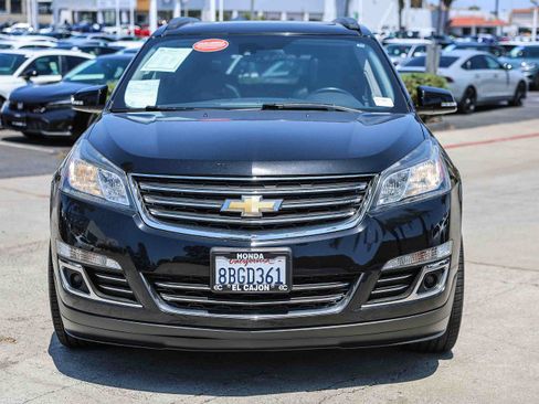 Used 2017 Chevrolet Traverse Premier FWD image 21