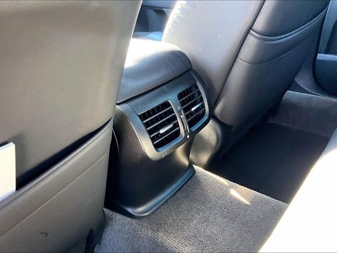 Used 2012 Acura TL image 32