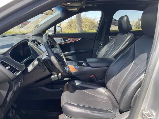 Used 2020 Lincoln Nautilus Reserve w/ Equipment Group 202A AWD/4WD image 19