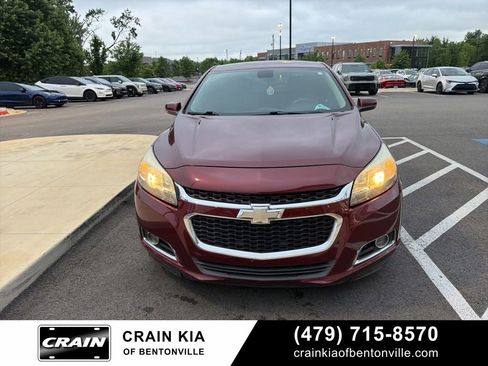 Used 2015 Chevrolet Malibu LT FWD image 5