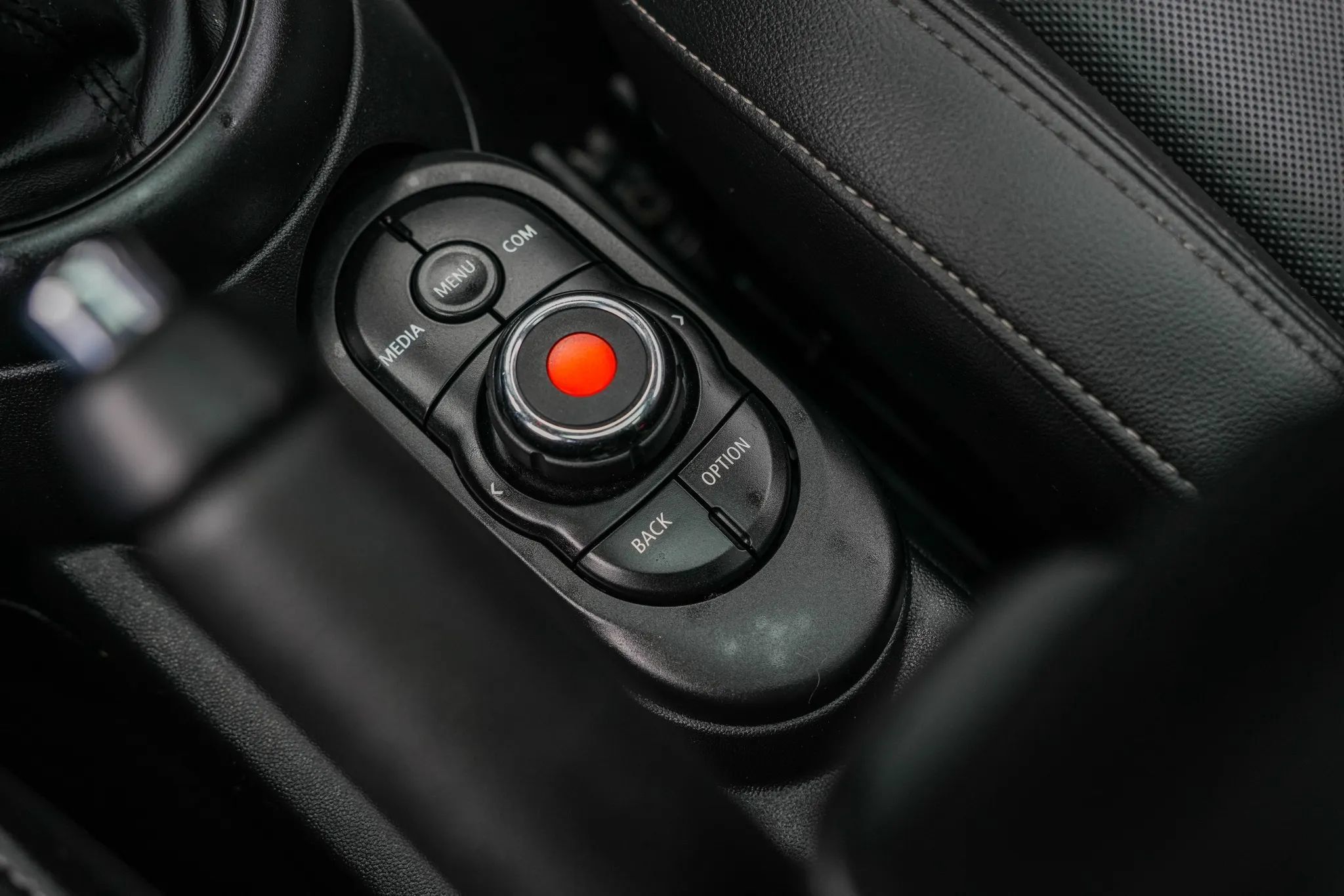 Used 2019 MINI Cooper S FWD image 24