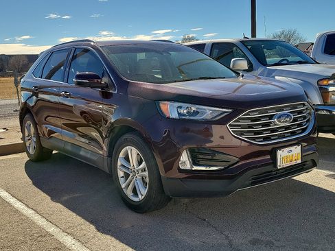 Used 2020 Ford Edge SEL w/ Convenience Package image 4