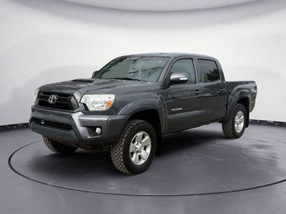 Used 2012 Toyota Tacoma 4x4 Double Cab w/ TRD Sport Pkg