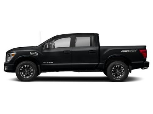 Used 2019 Nissan Titan PRO-4X image 3