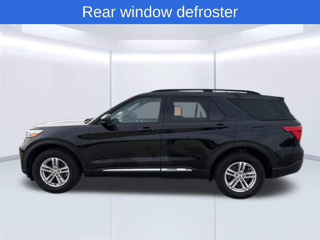 Used 2024 Ford Explorer XLT w/ Equipment Group 202A AWD/4WD image 6
