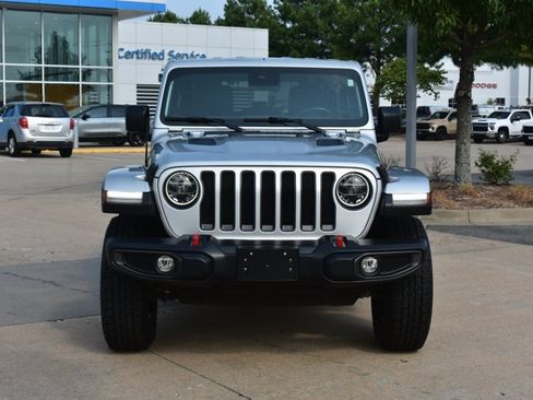 Used 2022 Jeep Wrangler Unlimited Rubicon w/ LED Lighting Group AWD/4WD image 2
