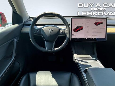 Used 2021 Tesla Model Y Long Range image 5