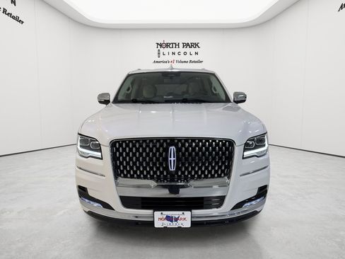 Used 2023 Lincoln Navigator Black Label AWD/4WD image 33