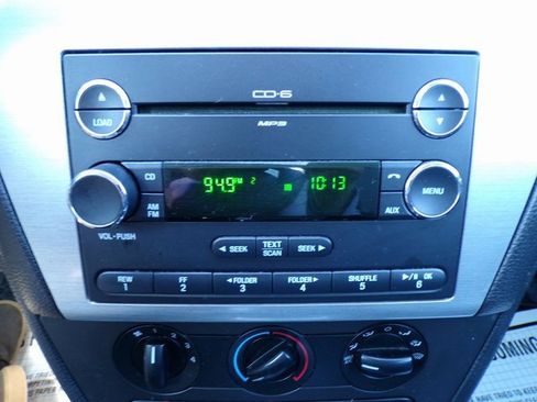 Used 2009 Ford Fusion SE image 21