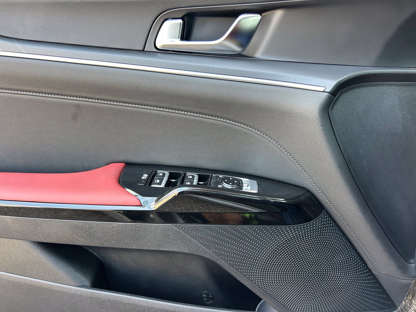 New 2026 Kia K5 GT-Line w/ GT-Line Red Interior Package FWD image 10
