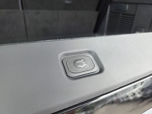 New 2026 Ford Expedition Active RWD image 13