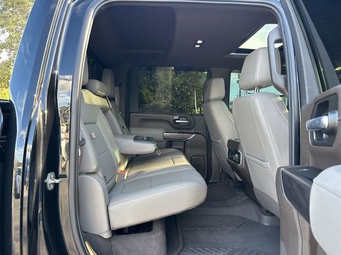 Used 2022 Chevrolet Silverado 2500 LTZ image 54