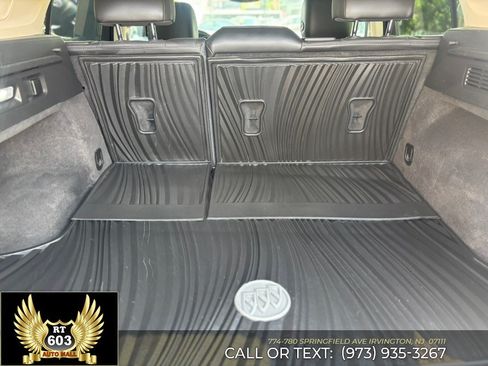 Used 2023 Buick Envision Essence w/ Sport Touring Package FWD image 7