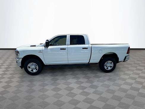 New 2025 RAM 2500 Tradesman AWD/4WD image 4