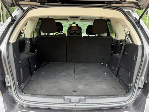 Used 2019 Dodge Journey SE w/ Connectivity Group FWD image 22