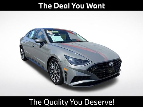 Used 2022 Hyundai Sonata Limited FWD image 1