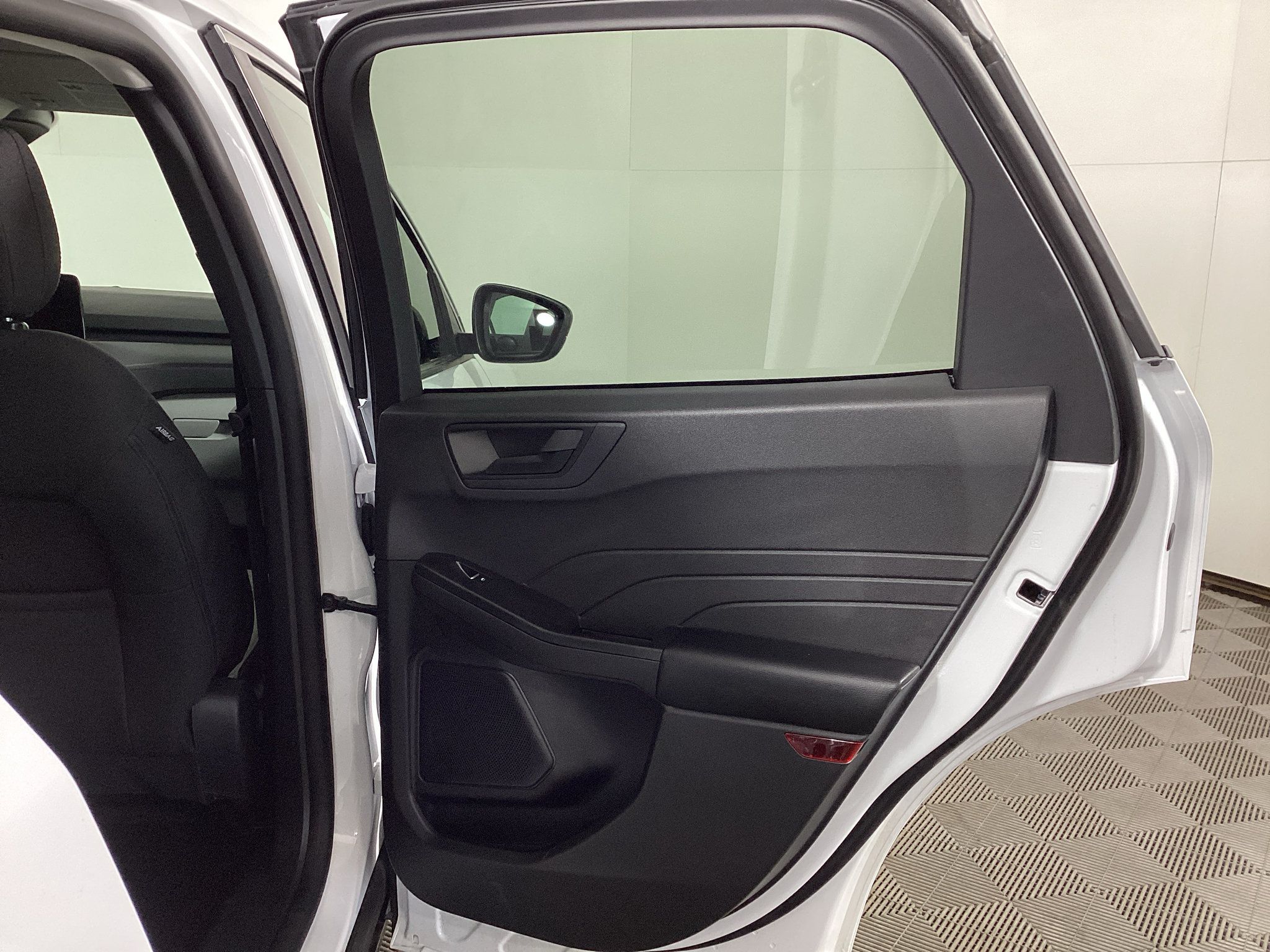 Used 2024 Ford Escape Active AWD/4WD image 10