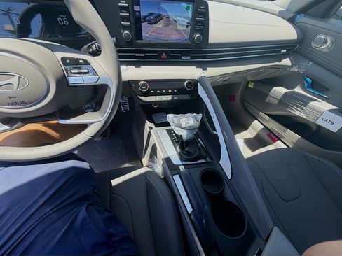 New 2026 Hyundai Elantra Sport FWD image 13