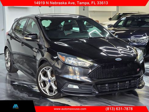Used 2015 Ford Focus ST FWD image 2