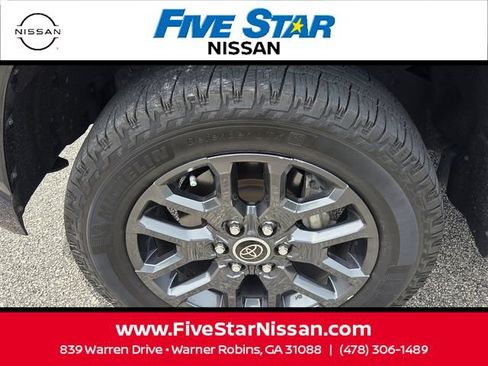 Used 2023 Toyota Tundra Platinum AWD/4WD image 15