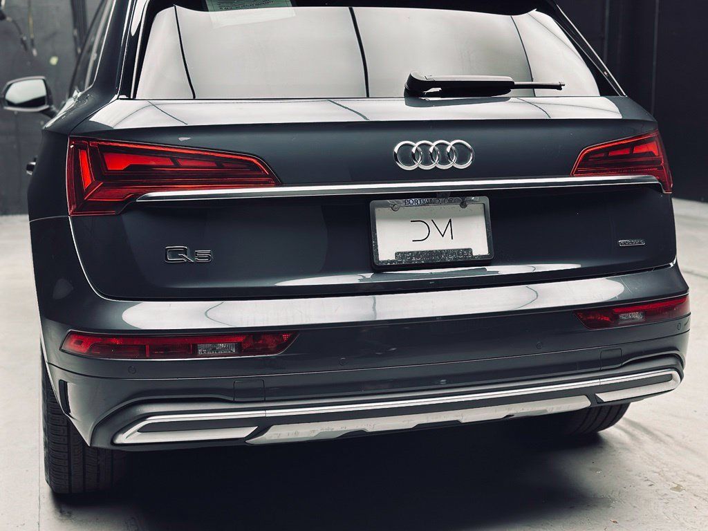 Used 2021 Audi Q5 2.0T Premium AWD/4WD image 16