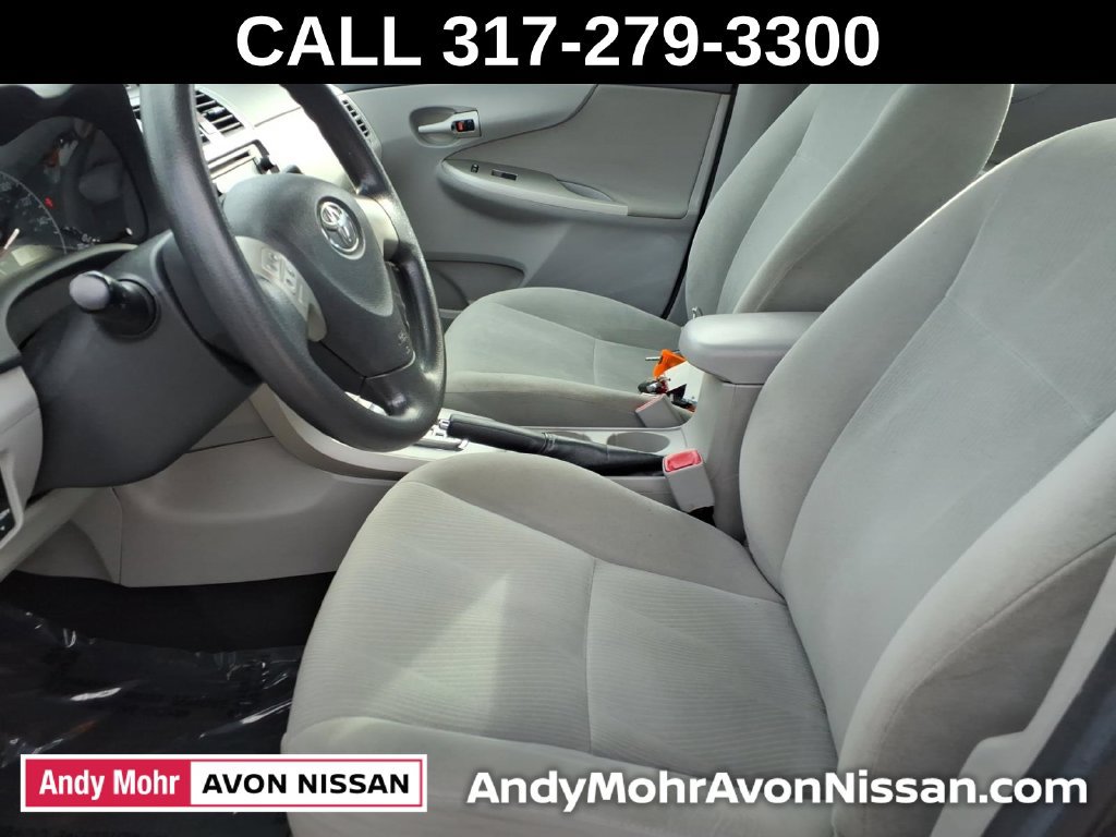 Used 2013 Toyota Corolla LE FWD image 16