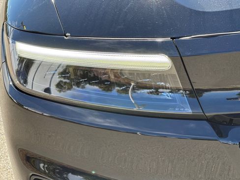 Used 2024 Honda Prologue Touring image 11