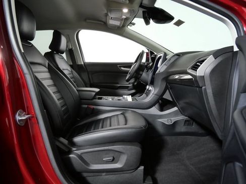 Certified 2023 Ford Edge SEL w/ Convenience Package AWD/4WD image 7