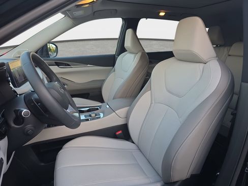 Used 2026 INFINITI QX60 Luxe w/ Cargo Package AWD/4WD image 15