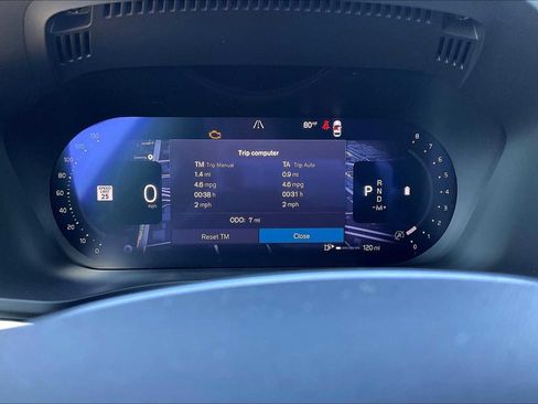 New 2026 Volvo XC60 B5 Plus w/ Protection Package Premier image 19