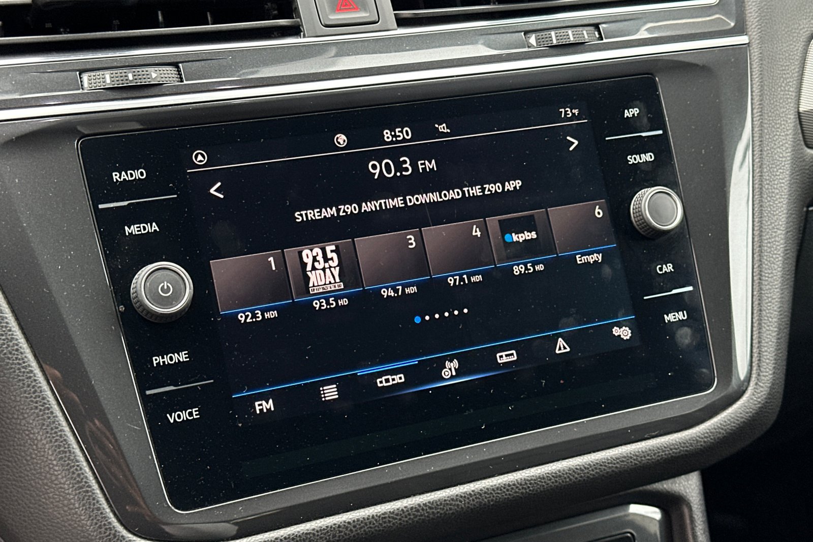Used 2023 Volkswagen Tiguan SE FWD image 19