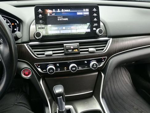 Used 2018 Honda Accord EX-L image 19