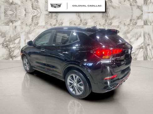 Used 2023 Buick Encore GX Select w/ Sport Touring Package image 2