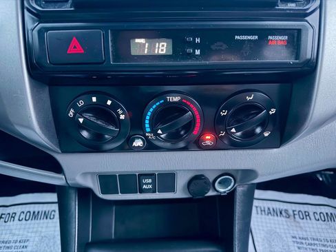 Used 2014 Toyota Tacoma PreRunner image 21