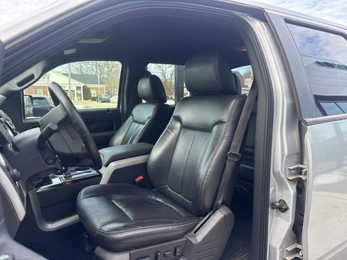 Used 2011 Ford F150 FX4 w/ FX Luxury Pkg image 9