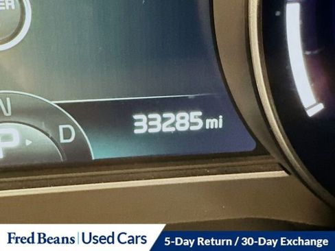 Used 2021 Kia Niro EX w/ Cold Weather Package image 26