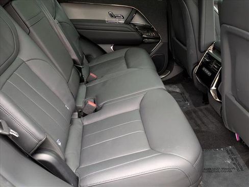 Certified 2025 Land Rover Range Rover Sport SE image 21