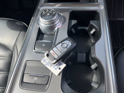 Used 2022 Ford Edge SEL w/ Convenience Package AWD/4WD image 33