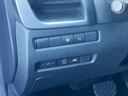 Used 2023 Nissan Rogue Platinum w/ Platinum Premium Package image 10