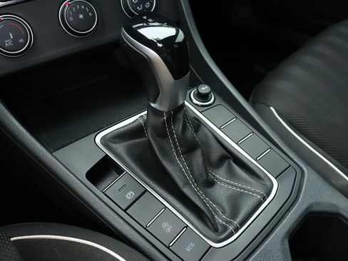 Used 2023 Volkswagen Jetta Sport FWD image 15