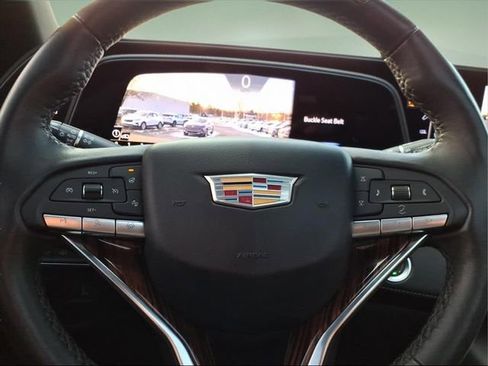 Used 2024 Cadillac Escalade ESV Premium Luxury w/ Performance Package image 31