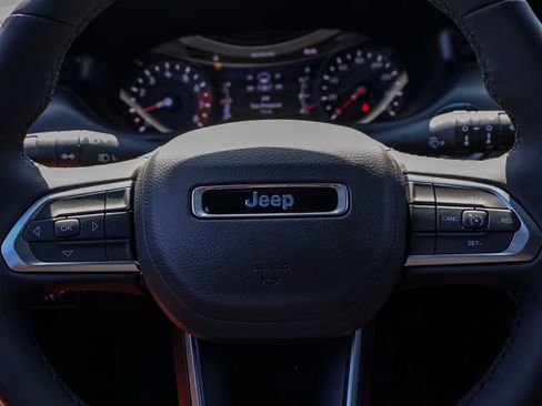 New 2026 Jeep Compass Latitude AWD/4WD image 25