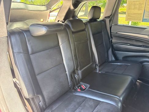Used 2019 Jeep Grand Cherokee Laredo w/ Laredo X Package RWD image 33
