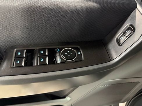 Used 2023 Ford F150 XLT w/ XTR Package image 9