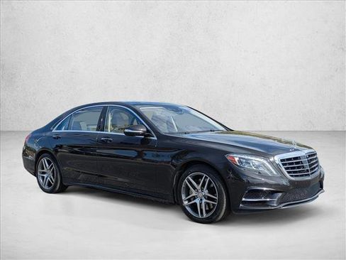 Used 2015 Mercedes-Benz S 550 4MATIC Sedan image 3