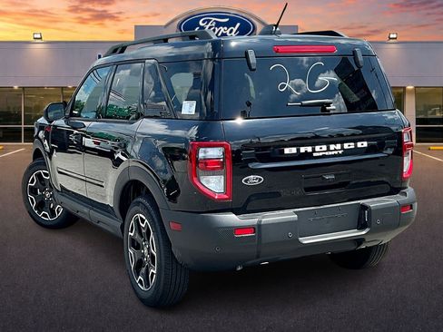 New 2025 Ford Bronco Sport Outer Banks w/ Outer Banks Tech Package+ AWD/4WD image 3