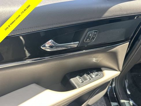 Certified 2022 Lincoln Nautilus FWD w/ Premium Package image 17