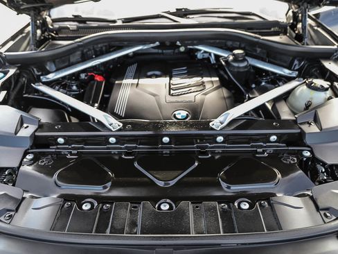 Used 2020 BMW X5 sDrive40i w/ Premium Package image 26